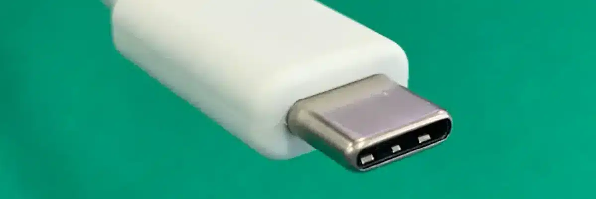 USB Type C Port